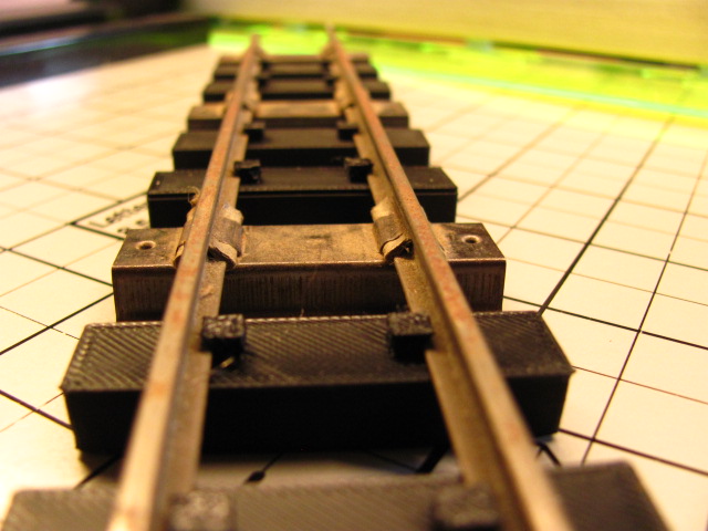 60 Railroad Ties (10 sections) -S Gauge-American Flyer Track Cinder Streets