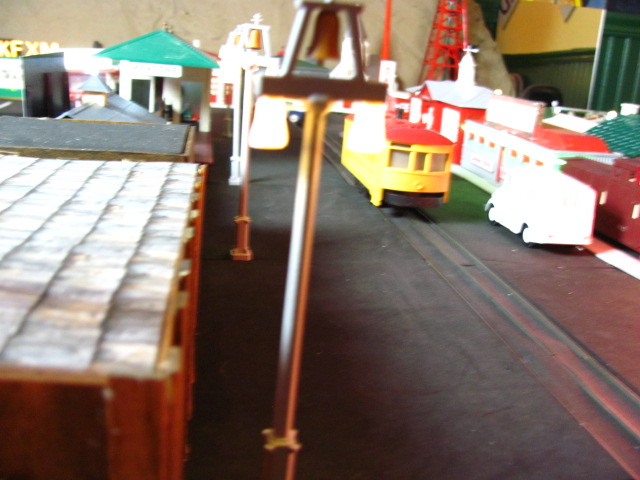 Riverside “Raincross” LED Streetlight Kit – 1:48 O Gauge By Cinder Shops