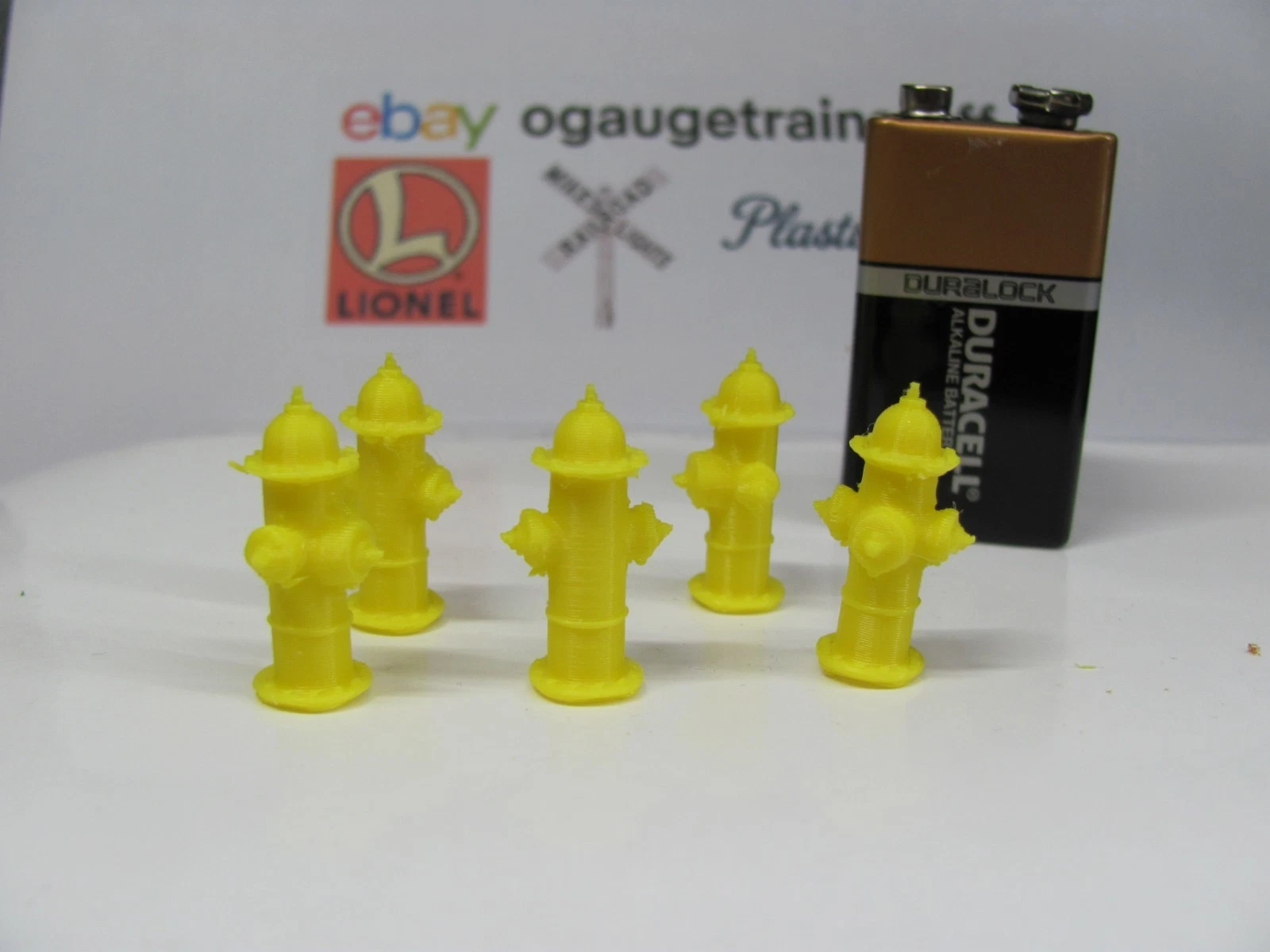 O Scale 1:48 (5) Yellow Fire Hydrants Made in USA