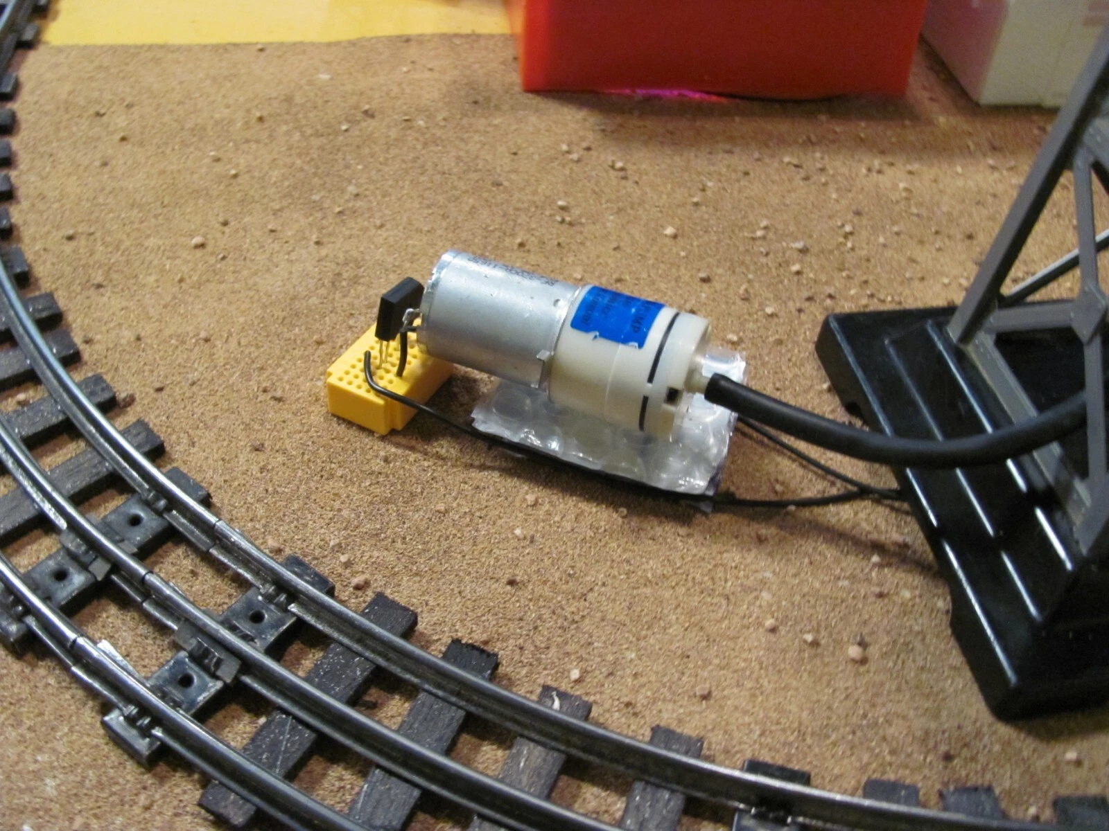 Tablebus Lionel/Marx Rotating Beacon silent air drive conversation kit 12 VAC/DC