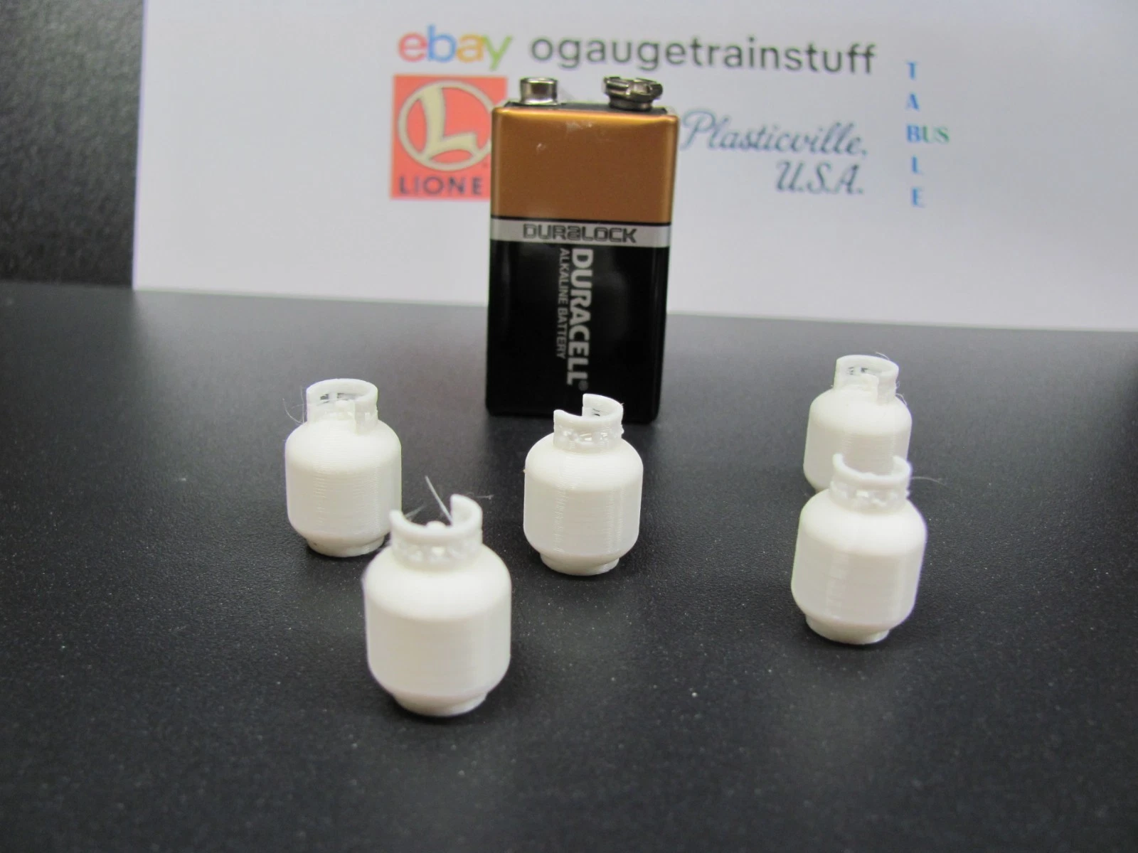 O Scale 1:48 (5) Propane tanks Made in USA