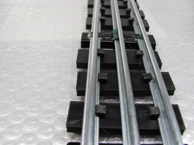 60 Railroad Ties (10 sections) for O Gauge for Lionel/Menards Track