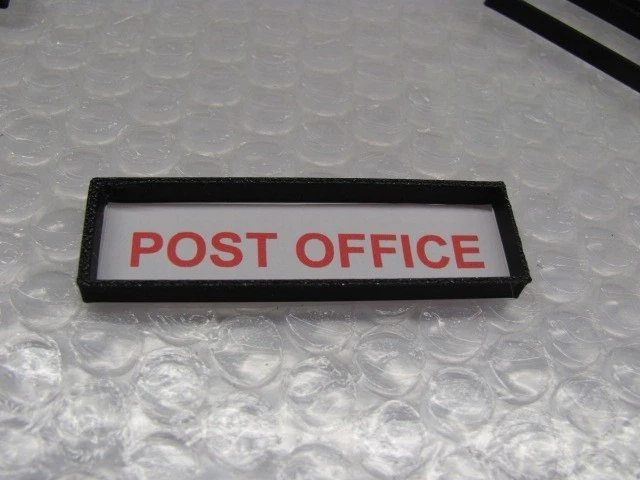 O Scale 1:48 (15) Framed signs includes 39 sign face choices