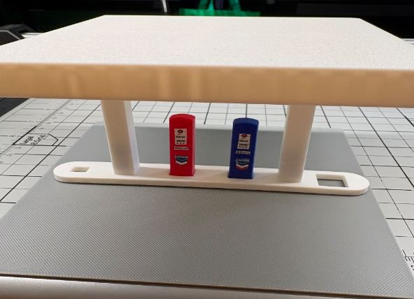 O-Gauge Vintage Service Station Fuel Pumps (2) by Cinder Shops