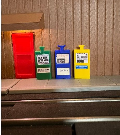 O-Gauge 3 Newspaper Racks by Cinder Shops