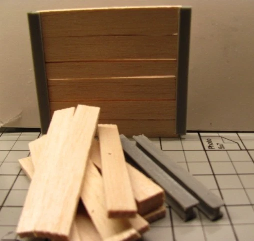 O Scale 1:48 Solder Pile Retaining Wall with Real Wood -