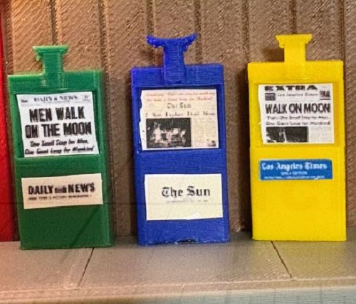 O-Gauge 3 Newspaper Racks by Cinder Shops
